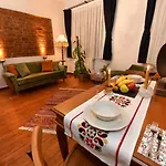 Historical Levantine Flat @heart Of Taksim