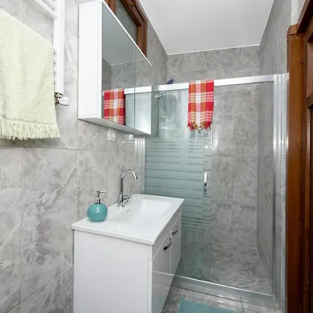 Historical Levantine Flat @heart Of Taksim Stambuł